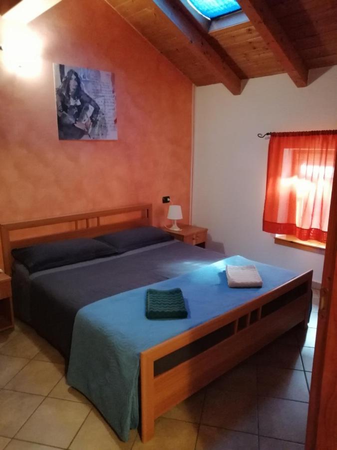 Casa Vacanze Ca' Manara Apartment Stazzona Bagian luar foto